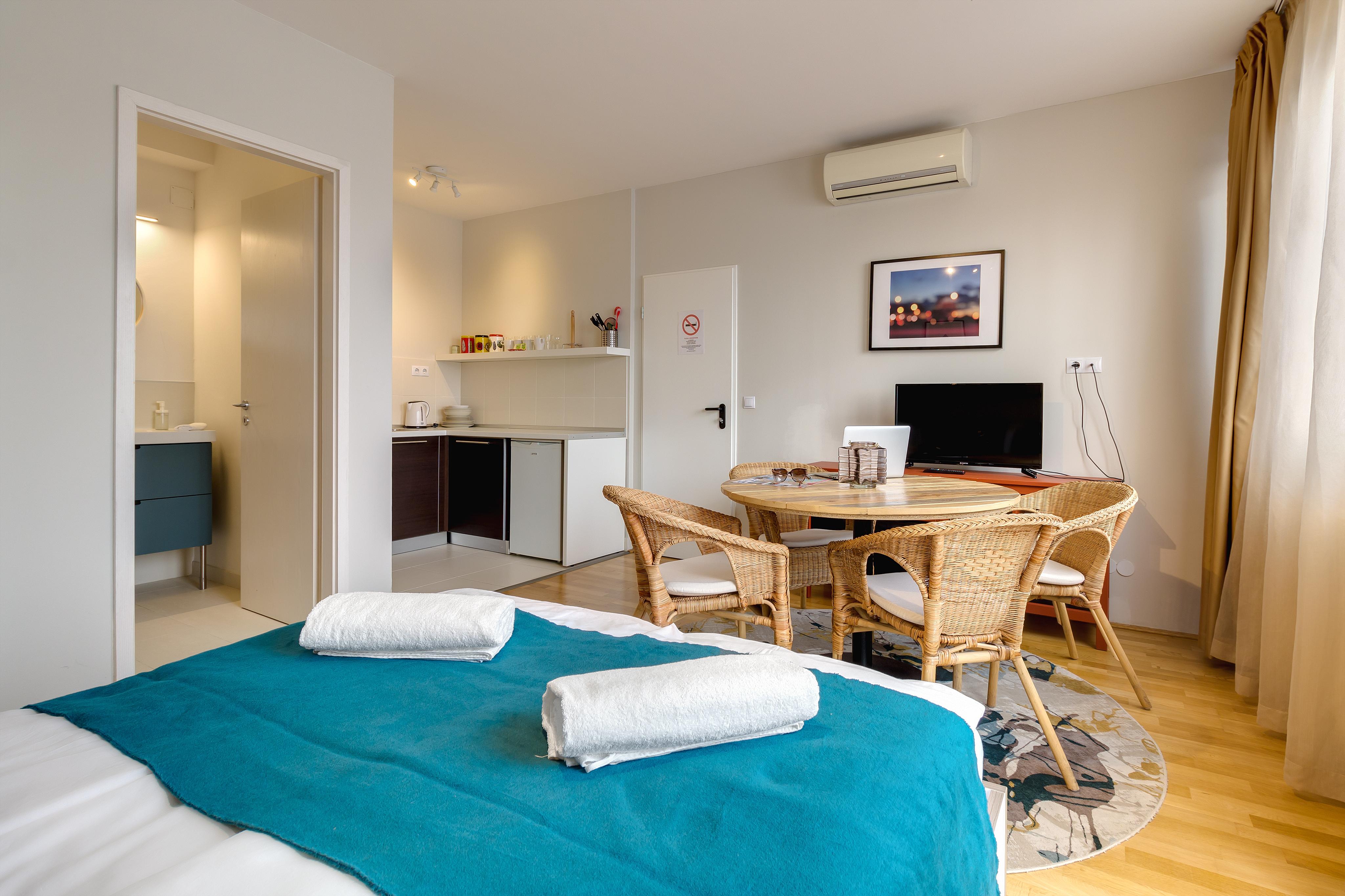 Hotel apartamentowy Quality Point 0-24 Reception Budapeszt